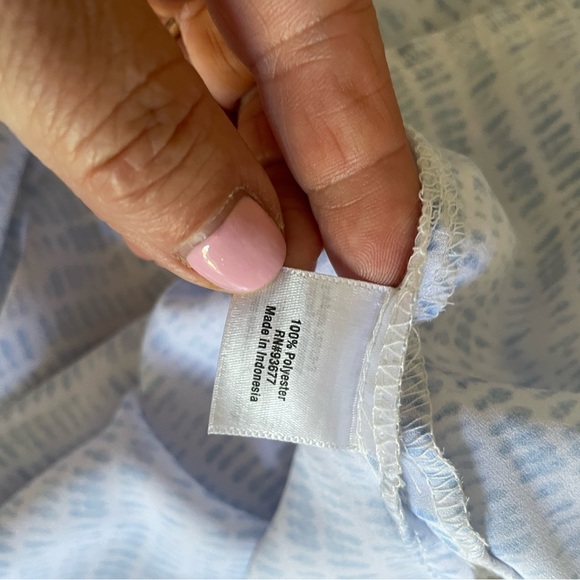 Woman’s short sleeve blouse a.n.a size large NEW - Picture 8 of 11